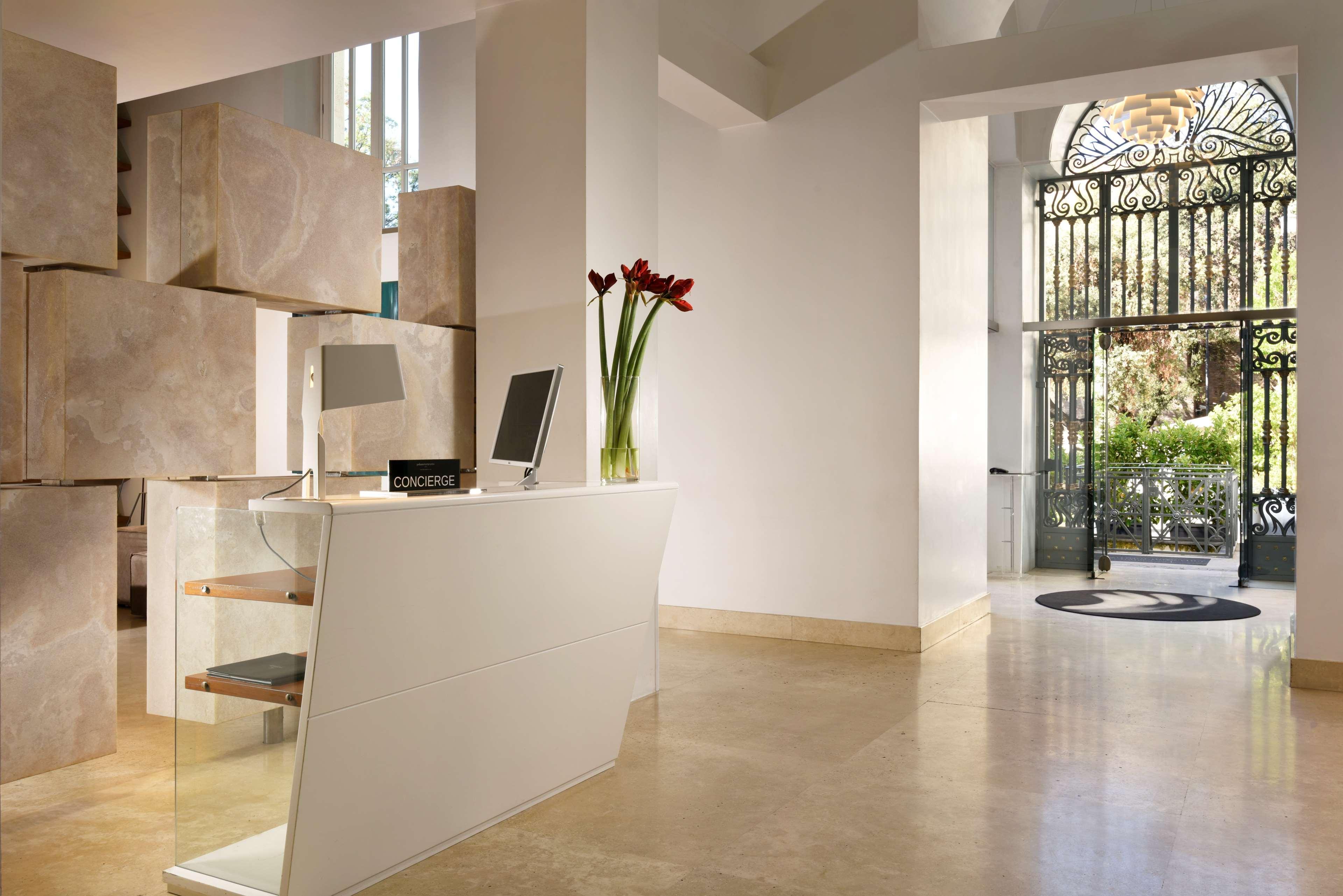 Palazzo Montemartini Rome, A Radisson Collection Hotel Ngoại thất bức ảnh The lobby of the hotel