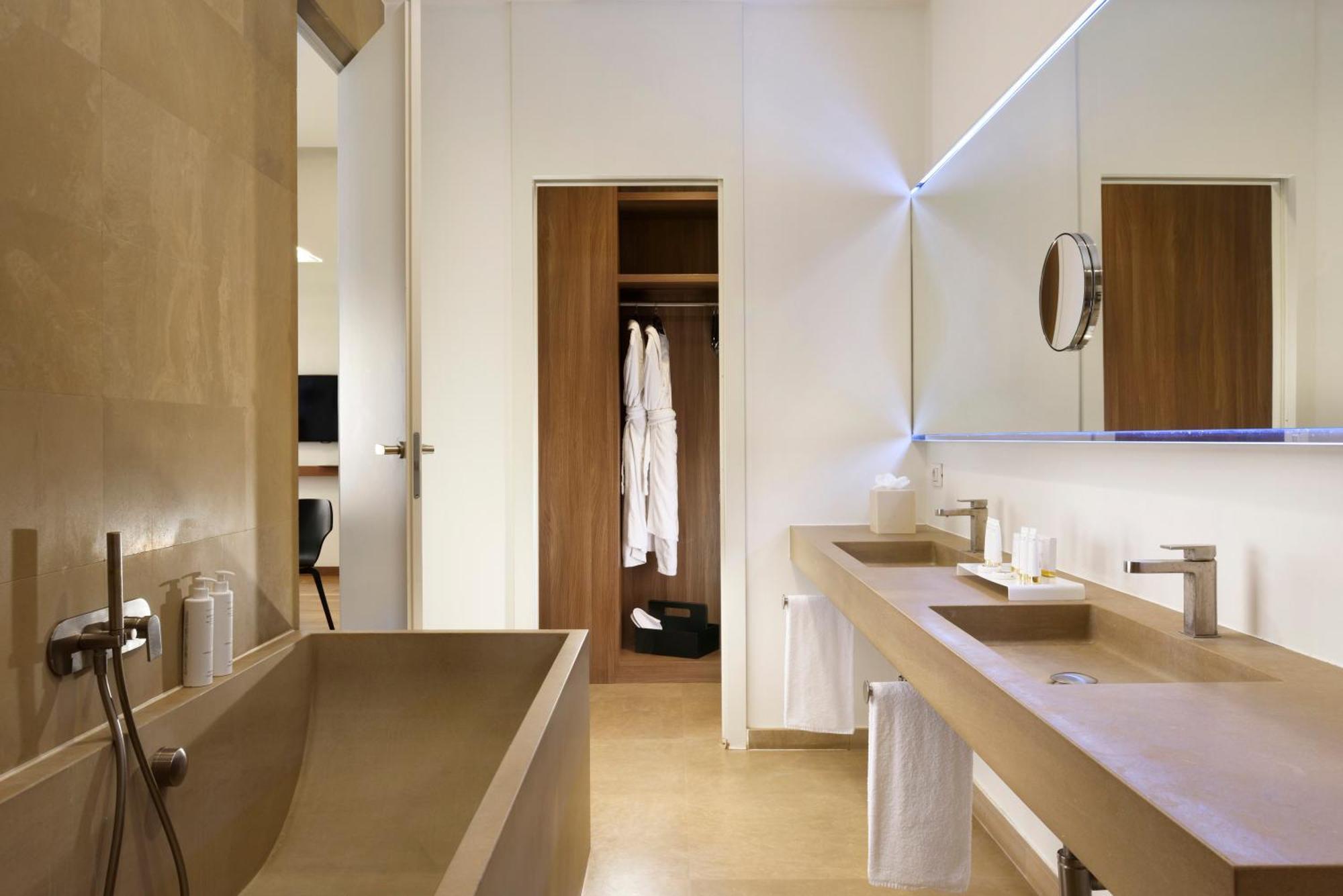 Palazzo Montemartini Rome, A Radisson Collection Hotel Ngoại thất bức ảnh Bathroom