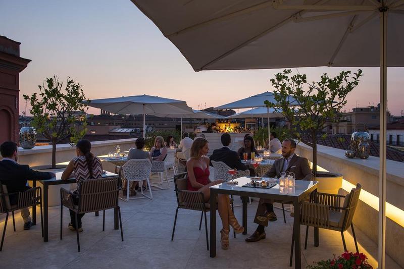 Palazzo Montemartini Rome, A Radisson Collection Hotel Ngoại thất bức ảnh The Sky Bar